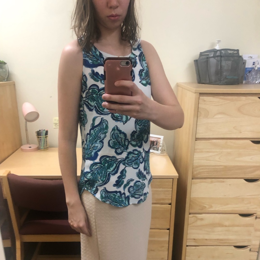 Sleeveless Green and Blue Van Heusen patterned blouse